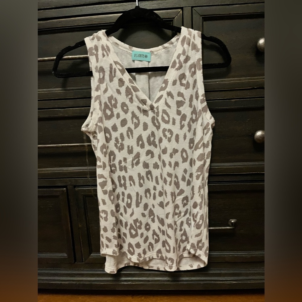Size small boutique bought tank top